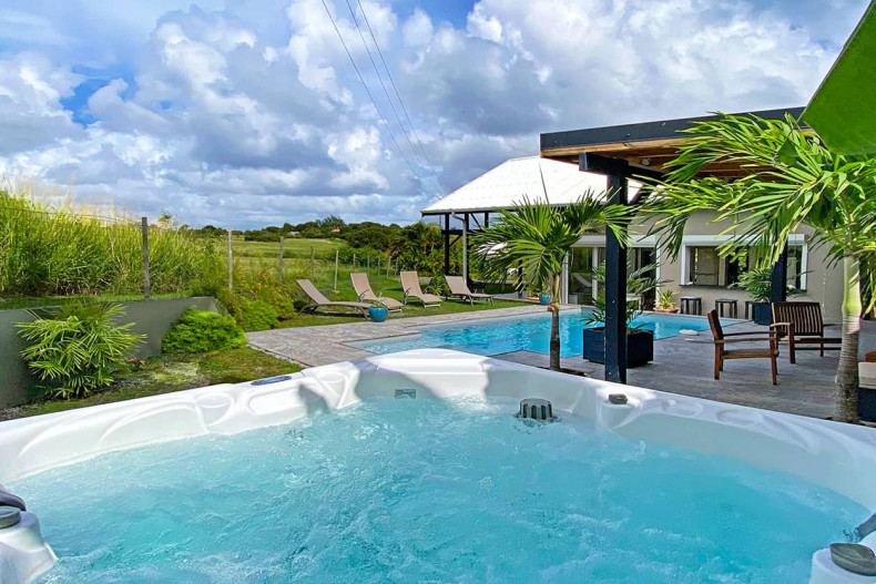 Location Villa piscine et Spa Martinique